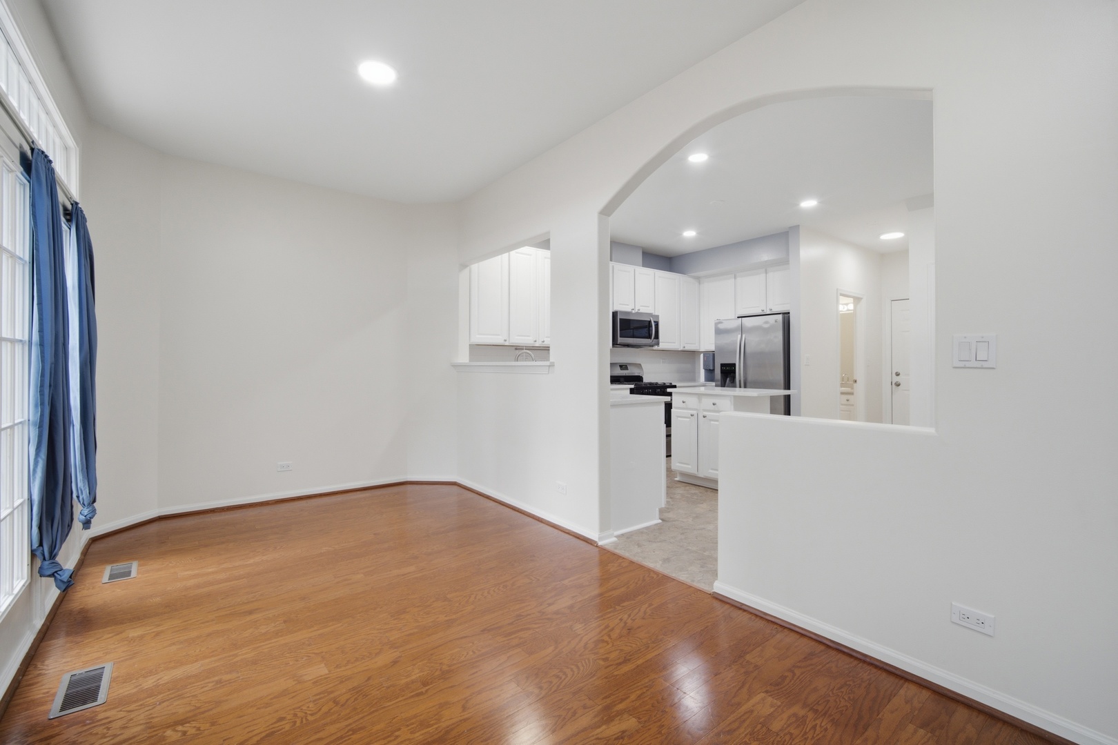 1510 N Waterbury Circle Property Photo 6