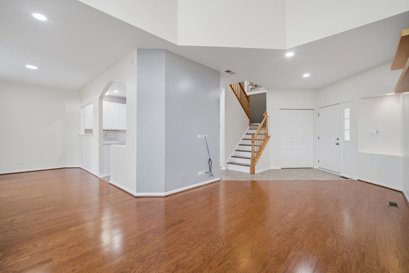 1510 N Waterbury Circle Property Photo 12