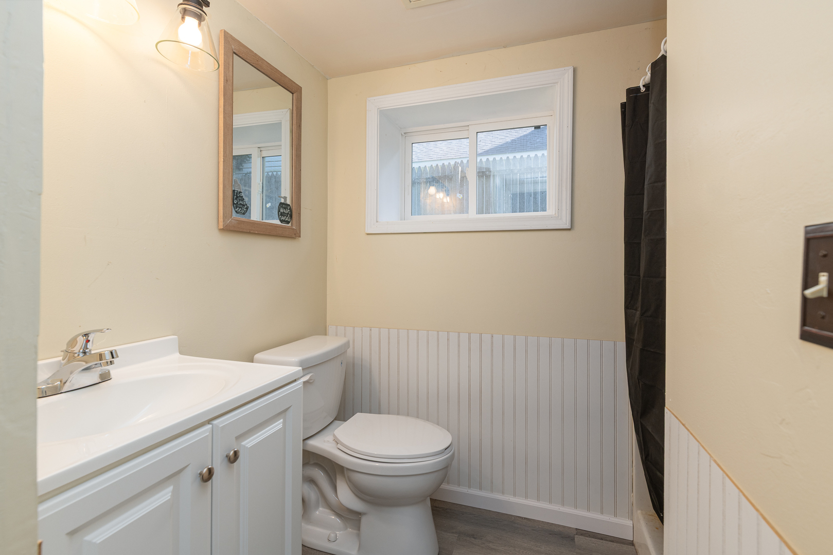 35706 N Laurel Avenue Property Photo 15