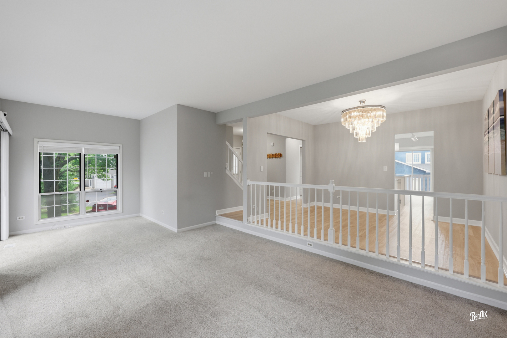537 W Parkside Drive Property Photo 10