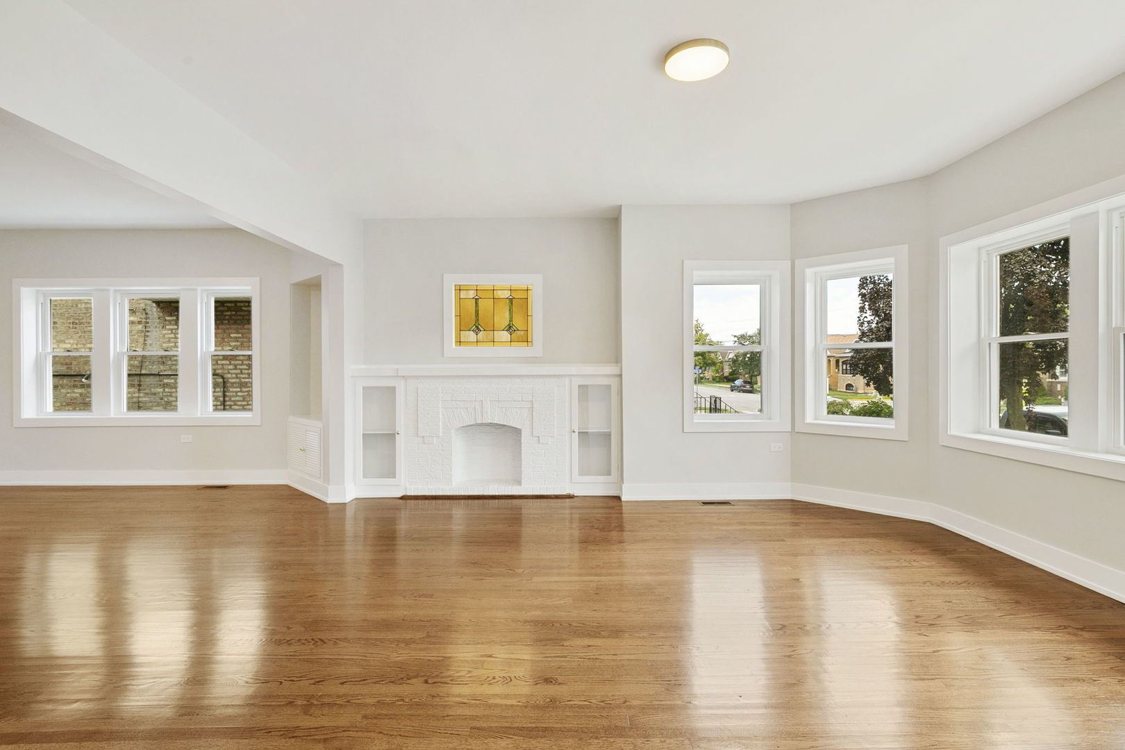 2510 Oak Park Avenue Property Photo 4