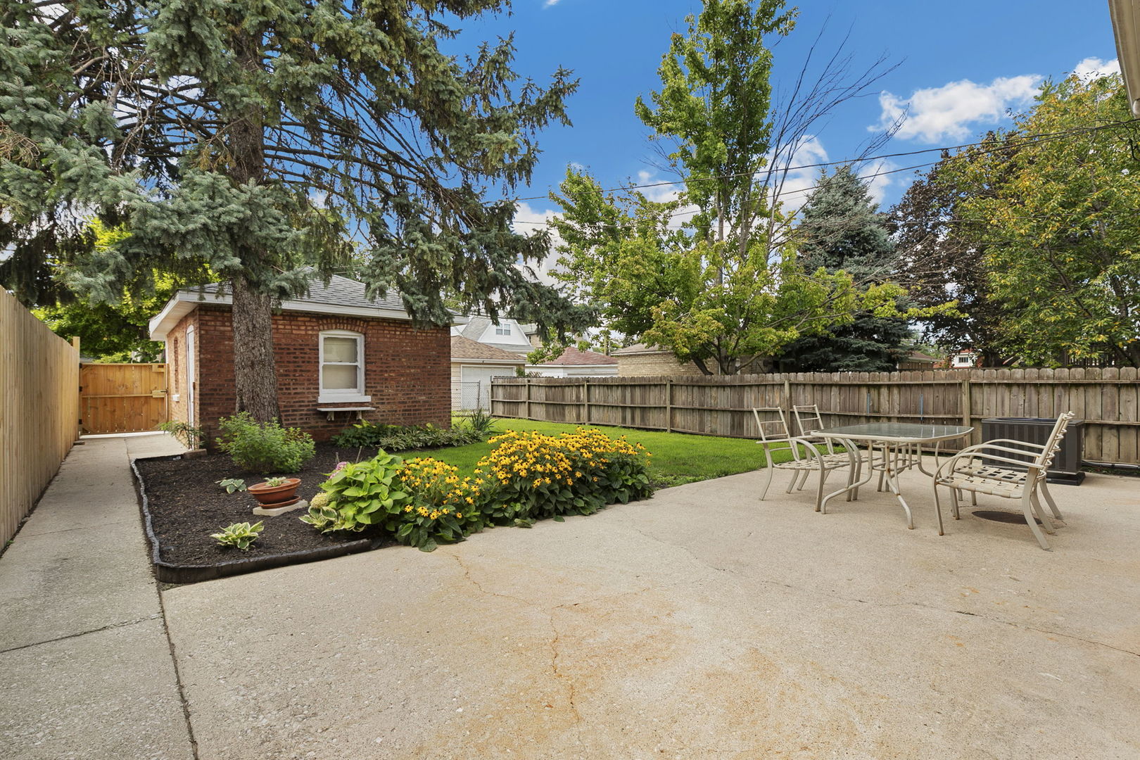 2510 Oak Park Avenue Property Photo 29