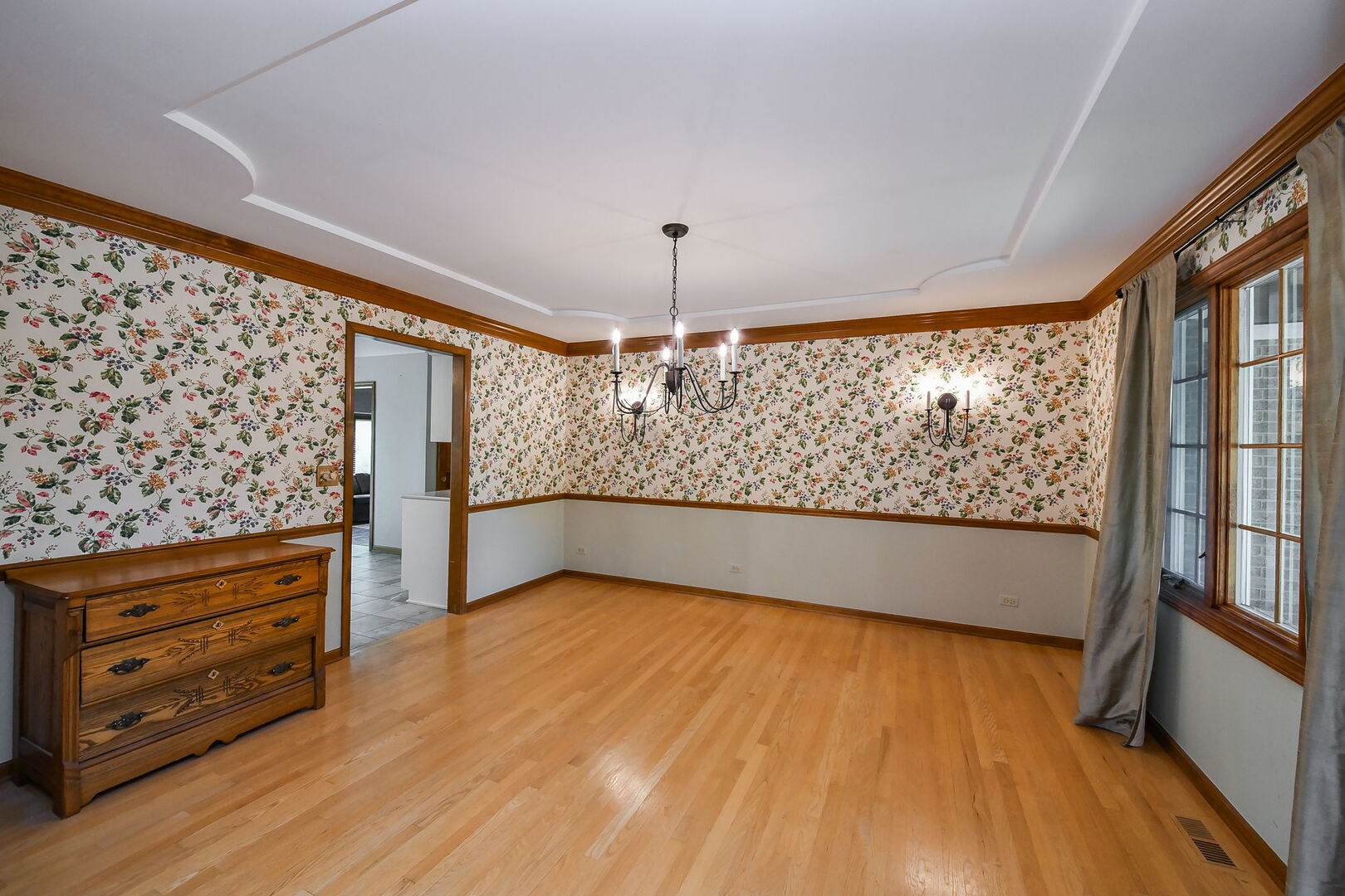 2324 Kalamazoo Drive Property Photo 6
