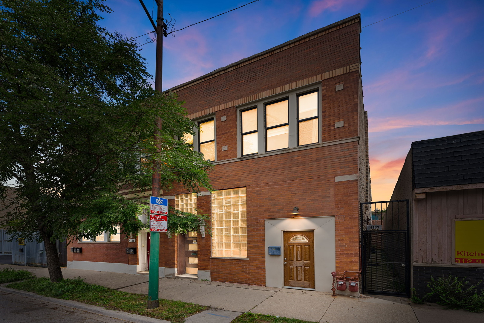 4163 N Elston Avenue Property Photo 1