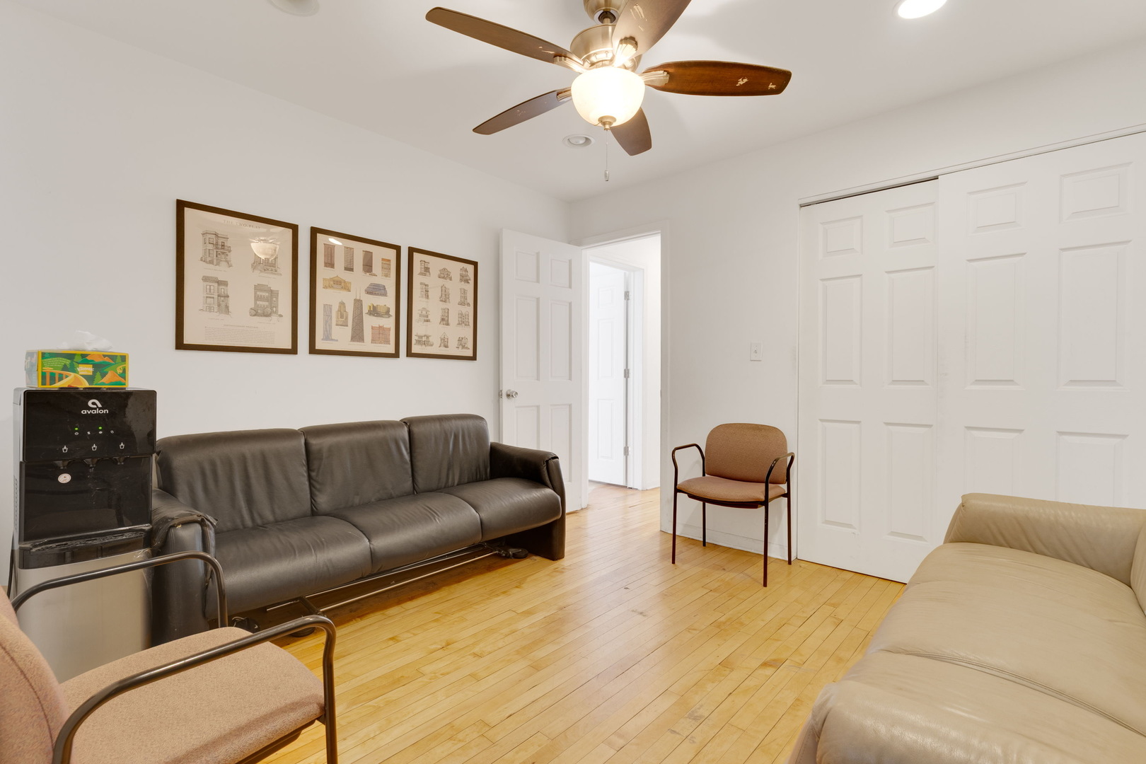 4163 N Elston Avenue Property Photo 21