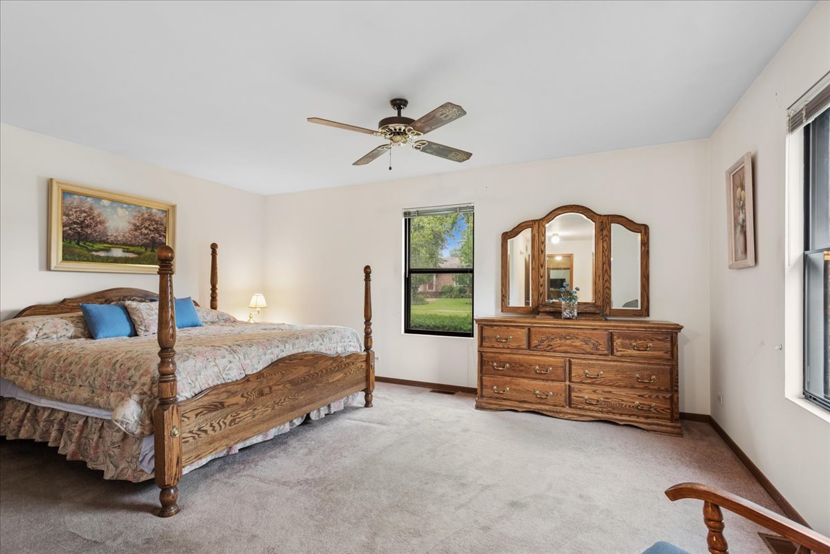 1255 John Drive Property Photo 12