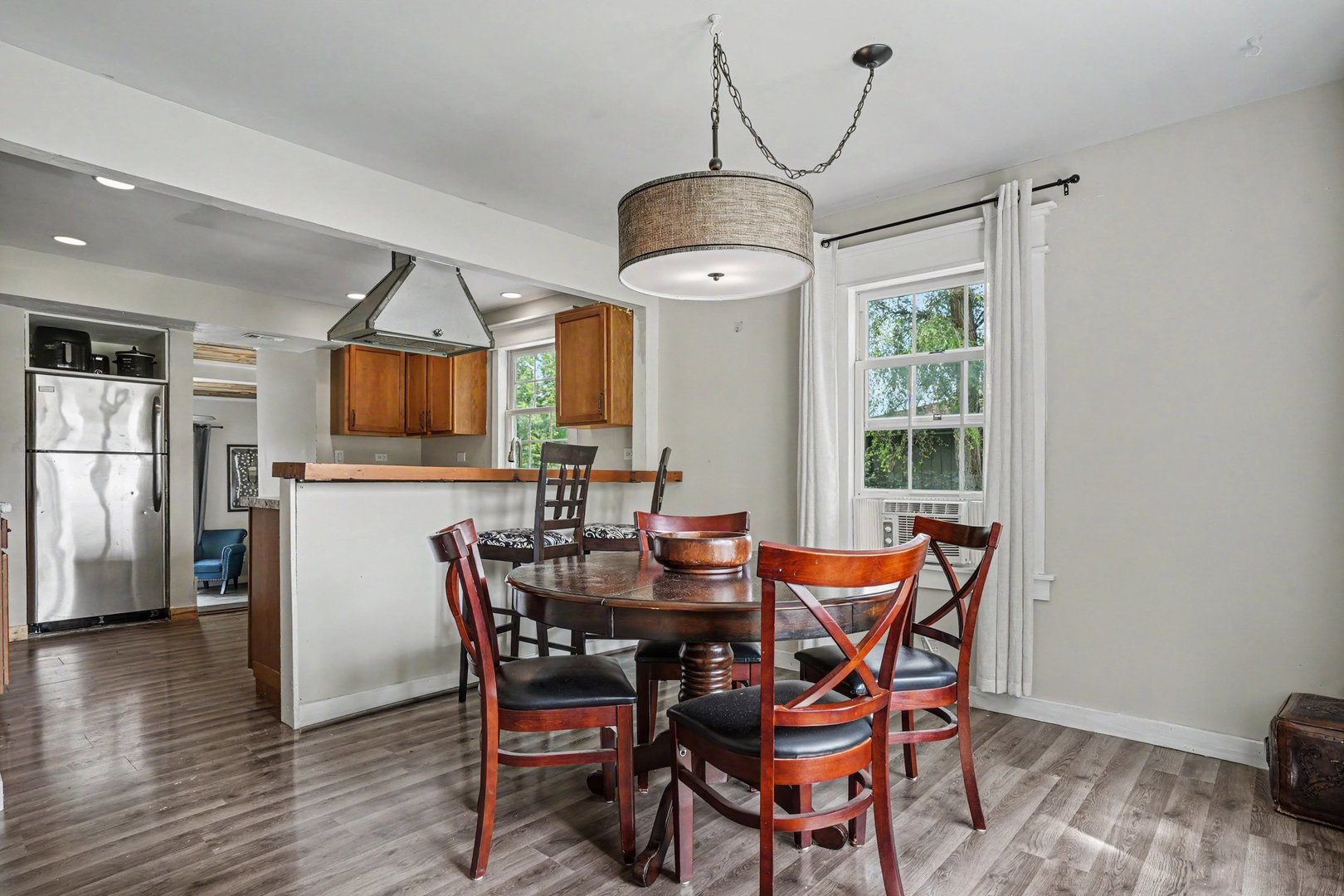 5s254 Radcliff Road Property Photo 14