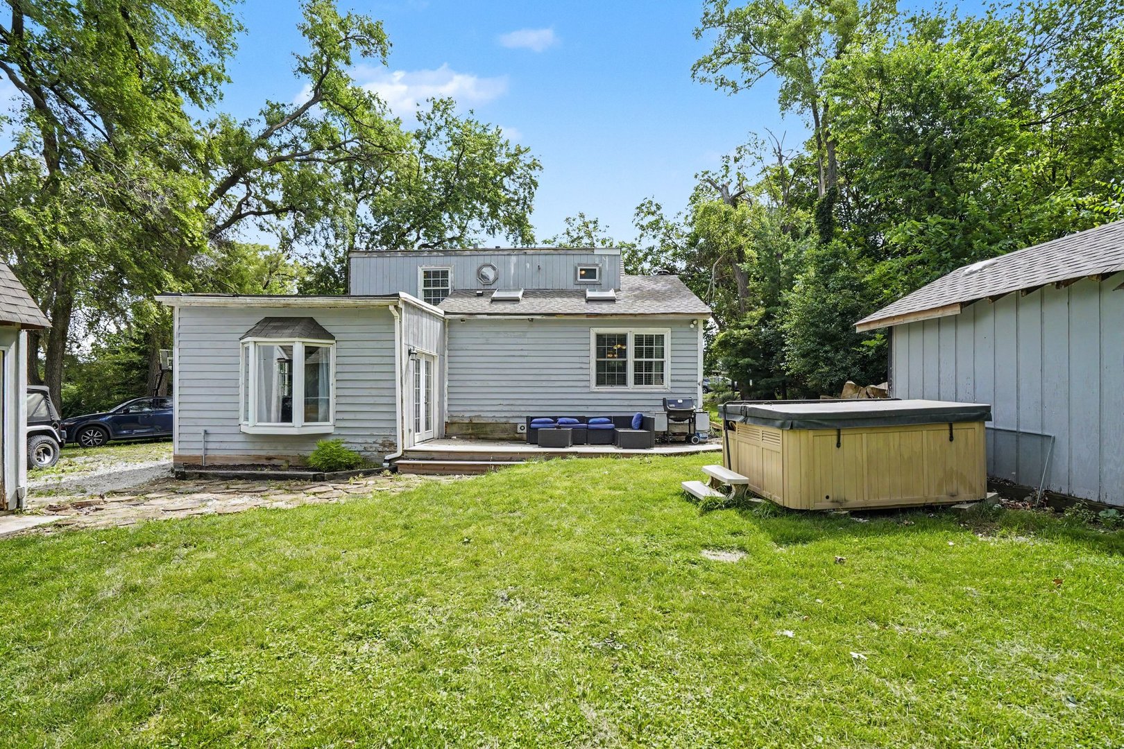5s254 Radcliff Road Property Photo 28