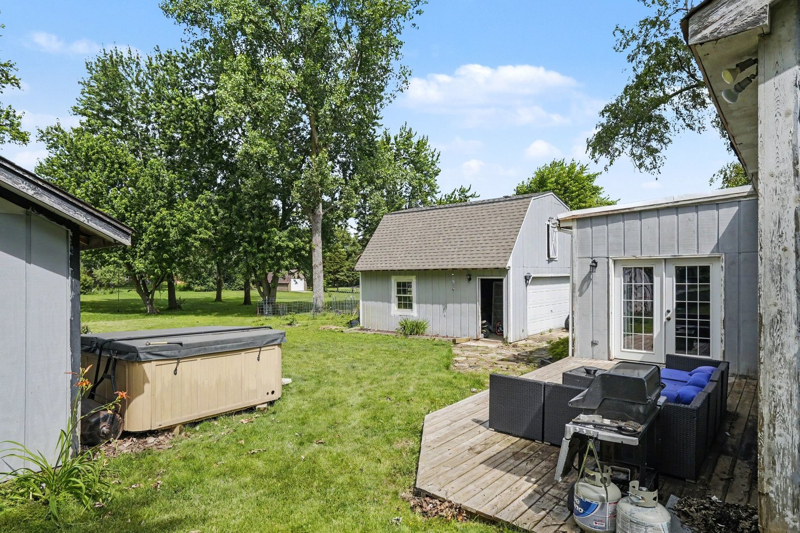 5s254 Radcliff Road Property Photo 30