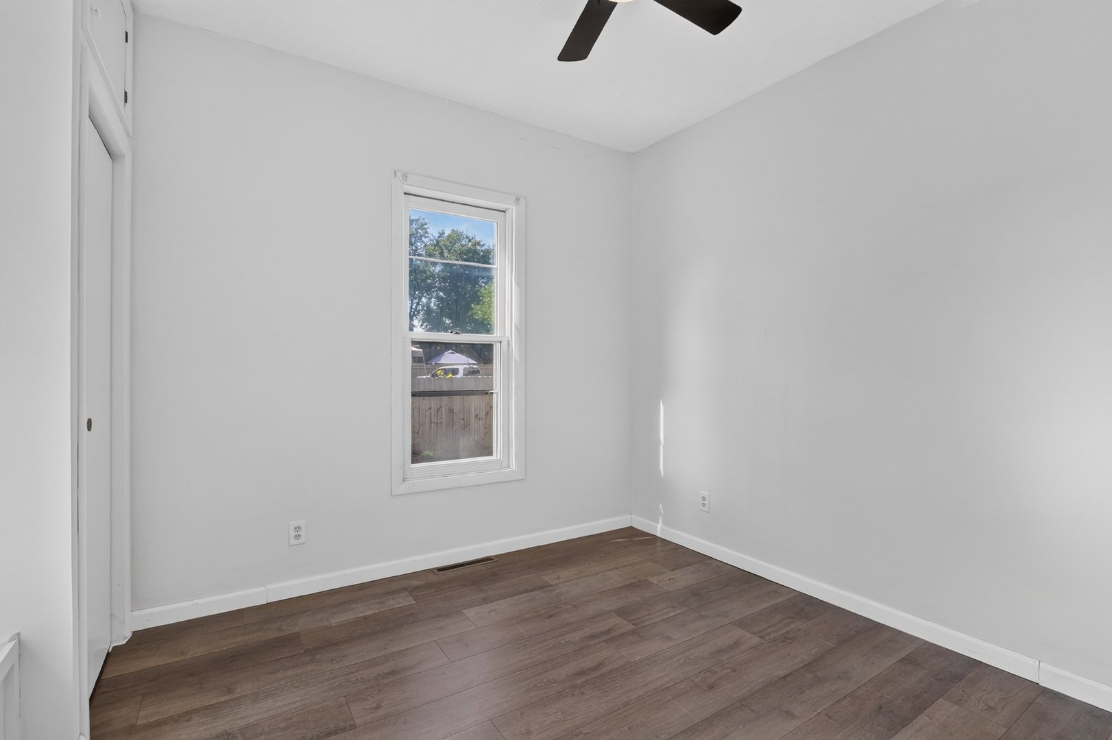 222 N Taylor Street Property Photo 24