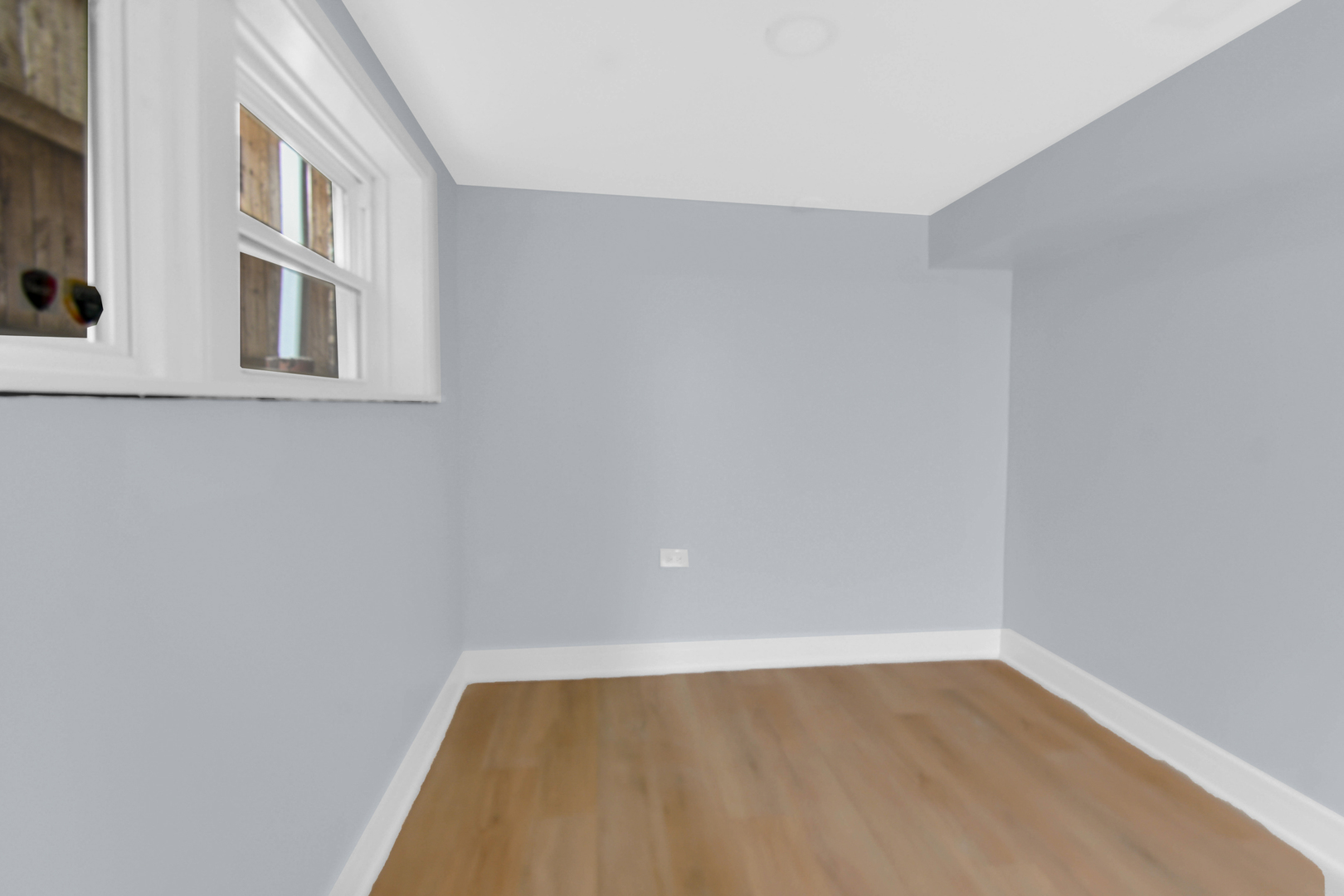 6543 S Francisco Avenue Property Photo 23