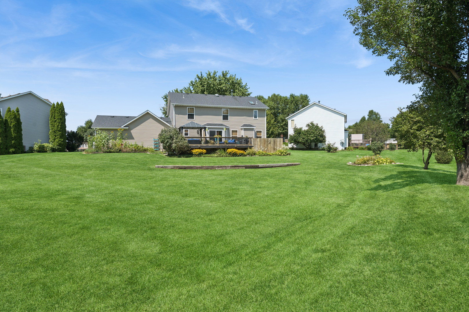 8955 Birdie Bend Property Photo 21