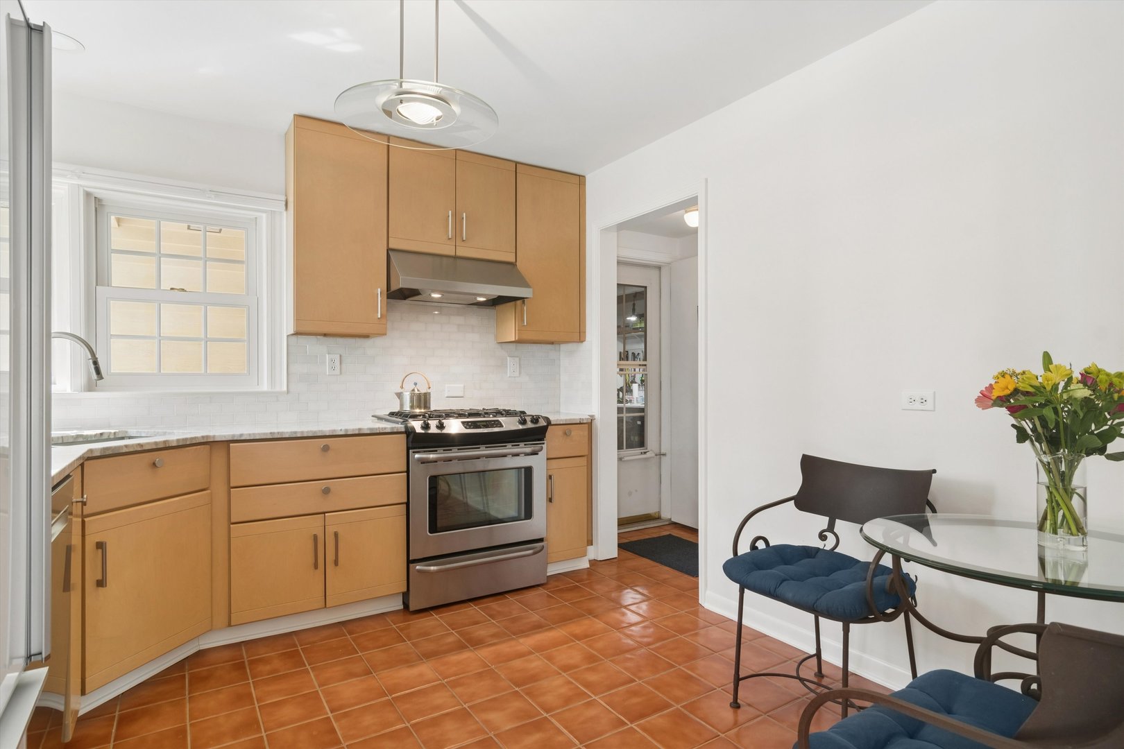 508 Division Street Property Photo 5