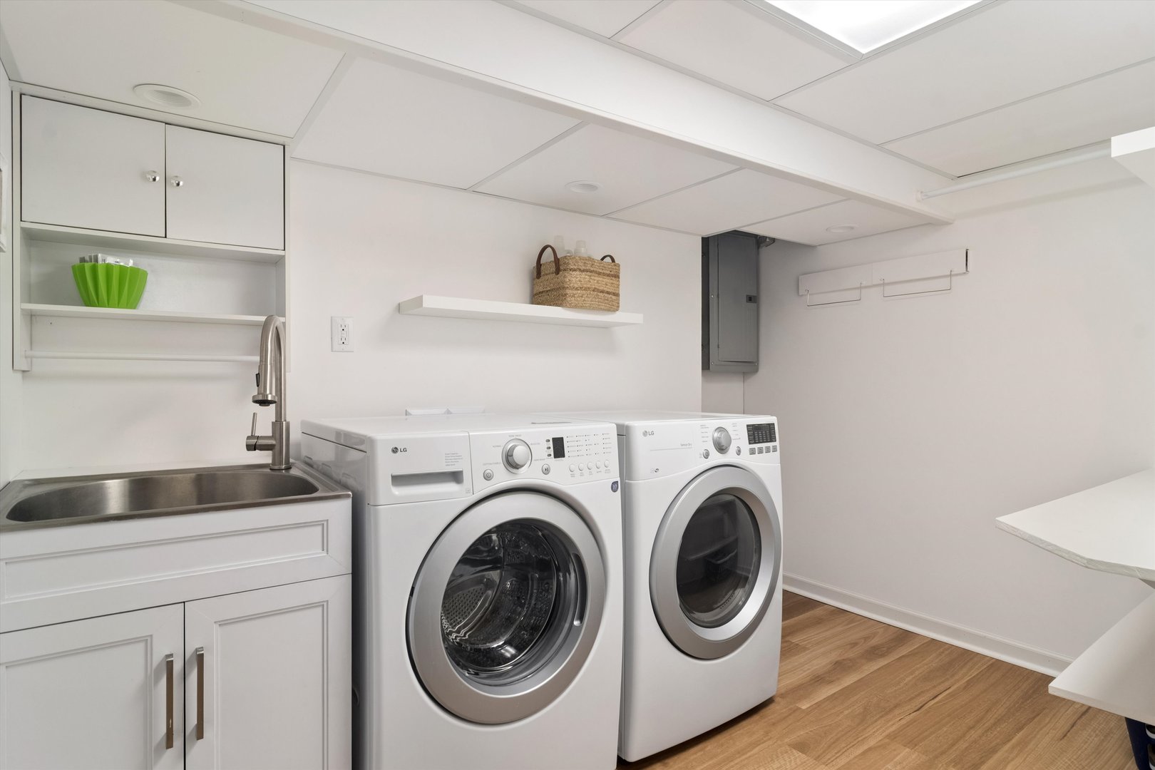 508 Division Street Property Photo 18
