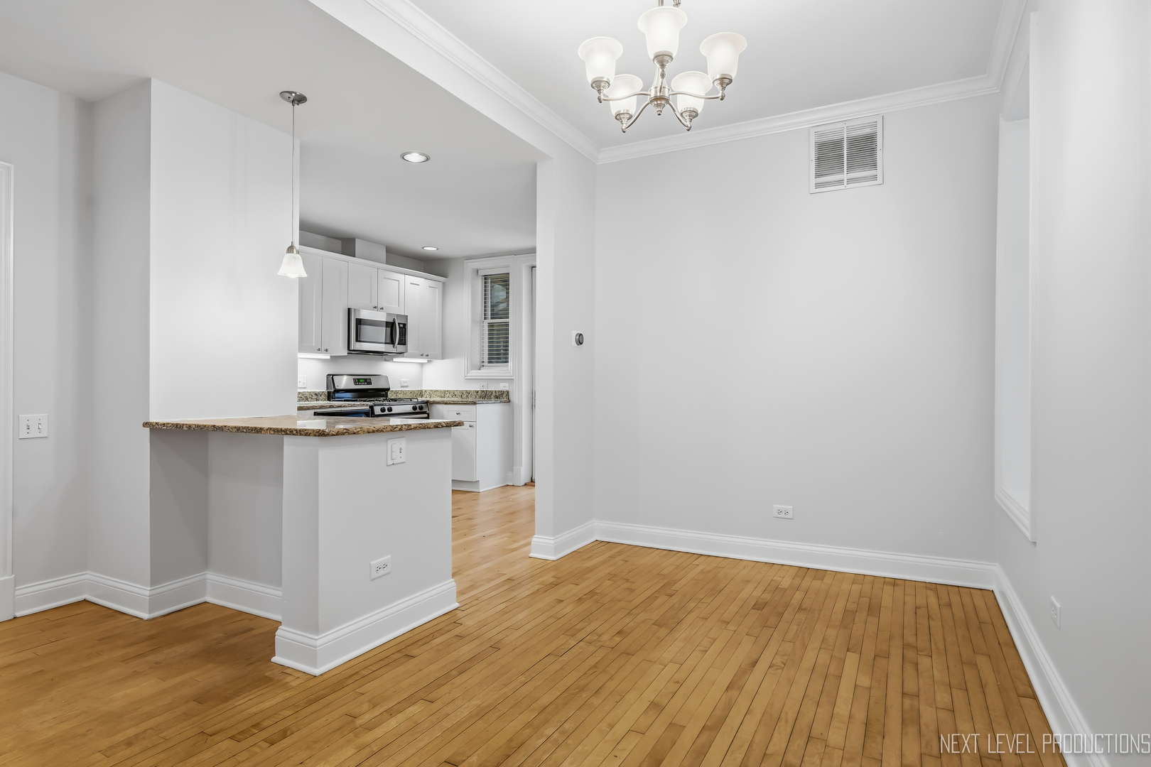 2013 W Concord Place A Property Photo 10