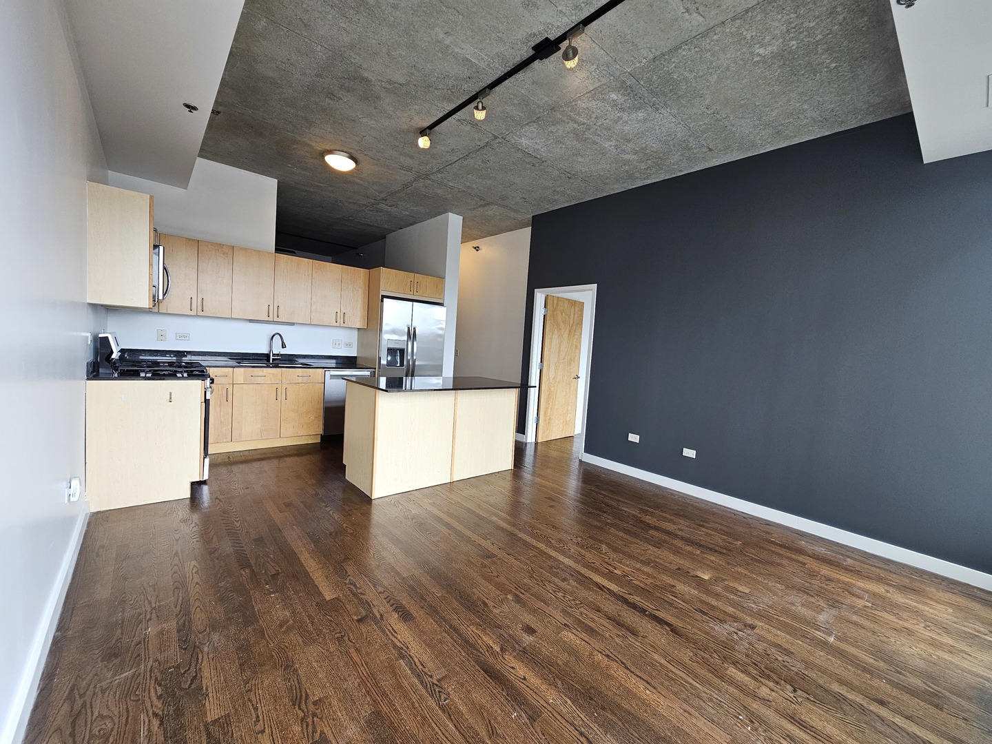 1620 S Michigan Avenue 322 Property Photo 4