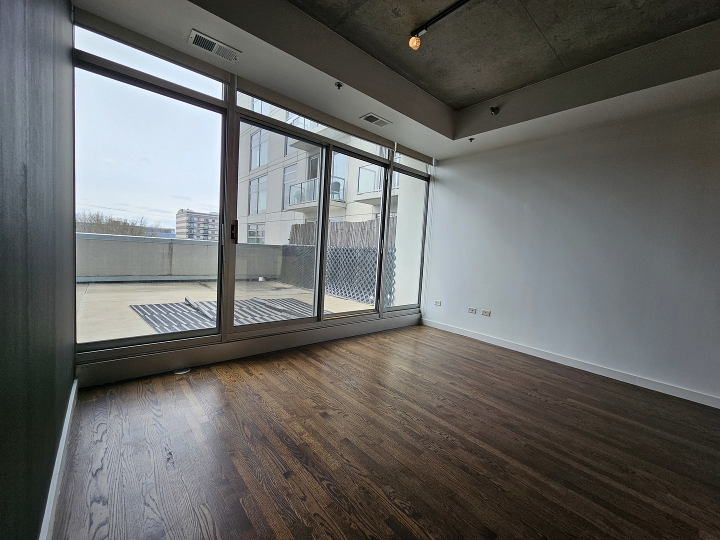 1620 S Michigan Avenue 322 Property Photo 7