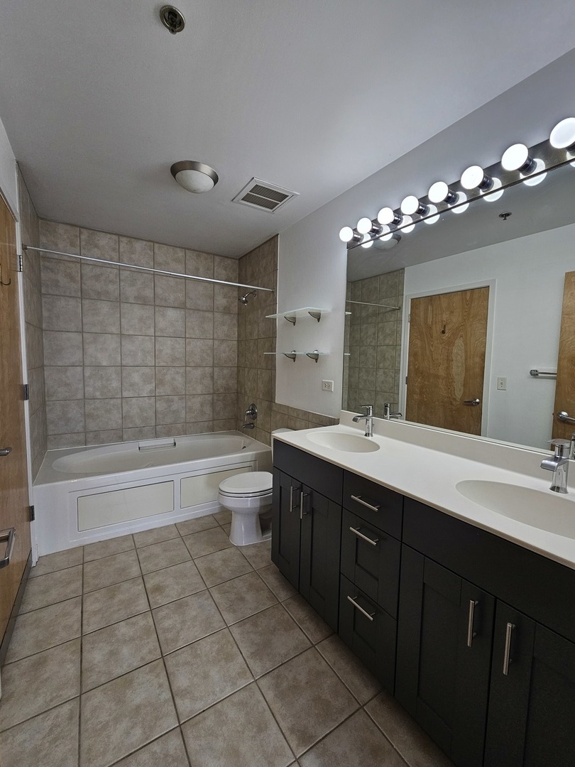 1620 S Michigan Avenue 322 Property Photo 14