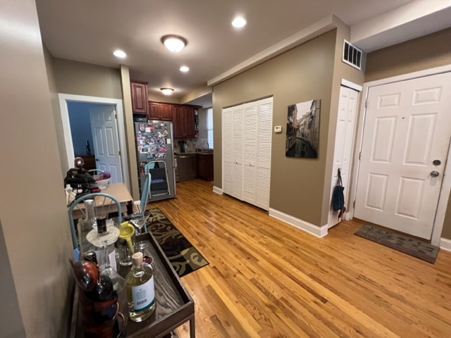 4855 N Springfield Avenue 2 Property Photo 6