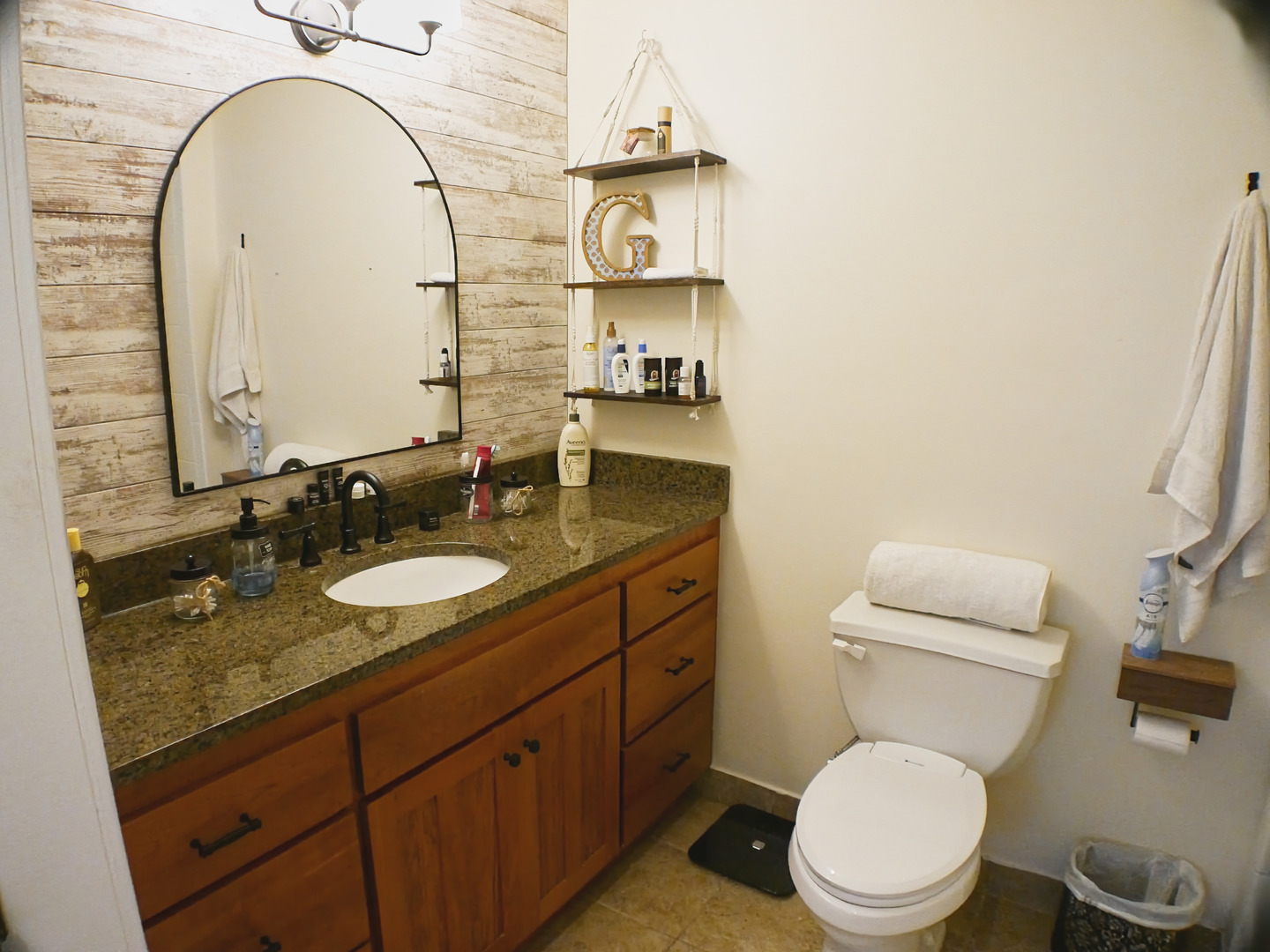 1781 W Altgeld Street A Property Photo 6