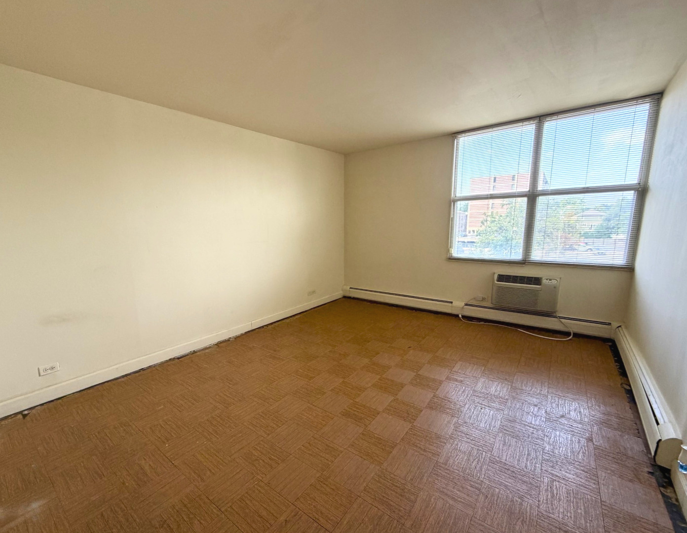 33 N Main Street 2f Property Photo 15