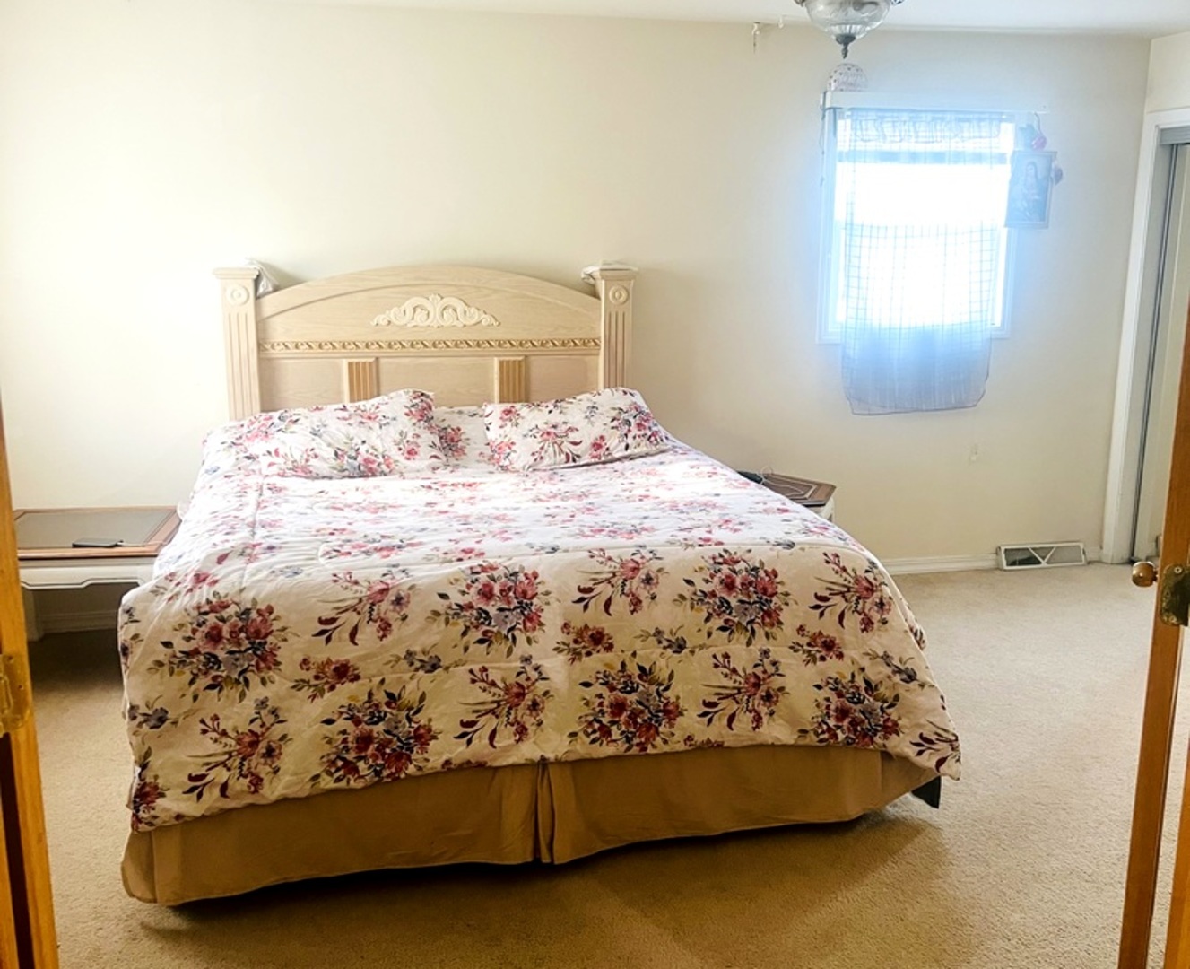 23131 S Volbrecht Road Property Photo 12