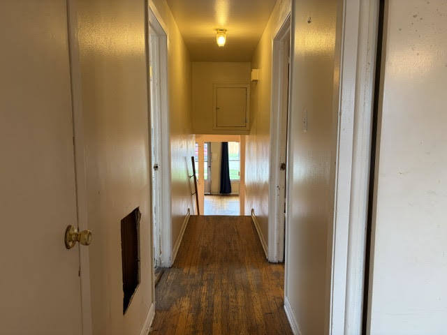 11329 S Green Bay Avenue Property Photo 6