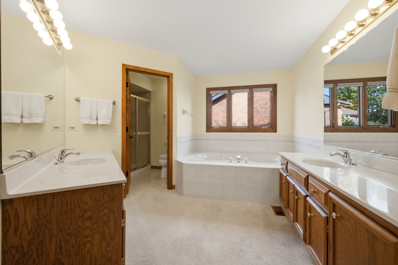 6183 Tyrnbury Drive Property Photo 28