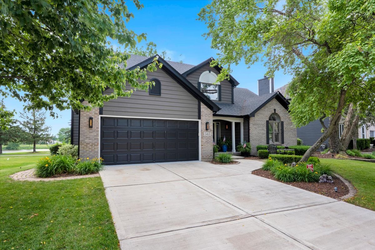 565 Blackberry Ridge Drive Property Photo 1