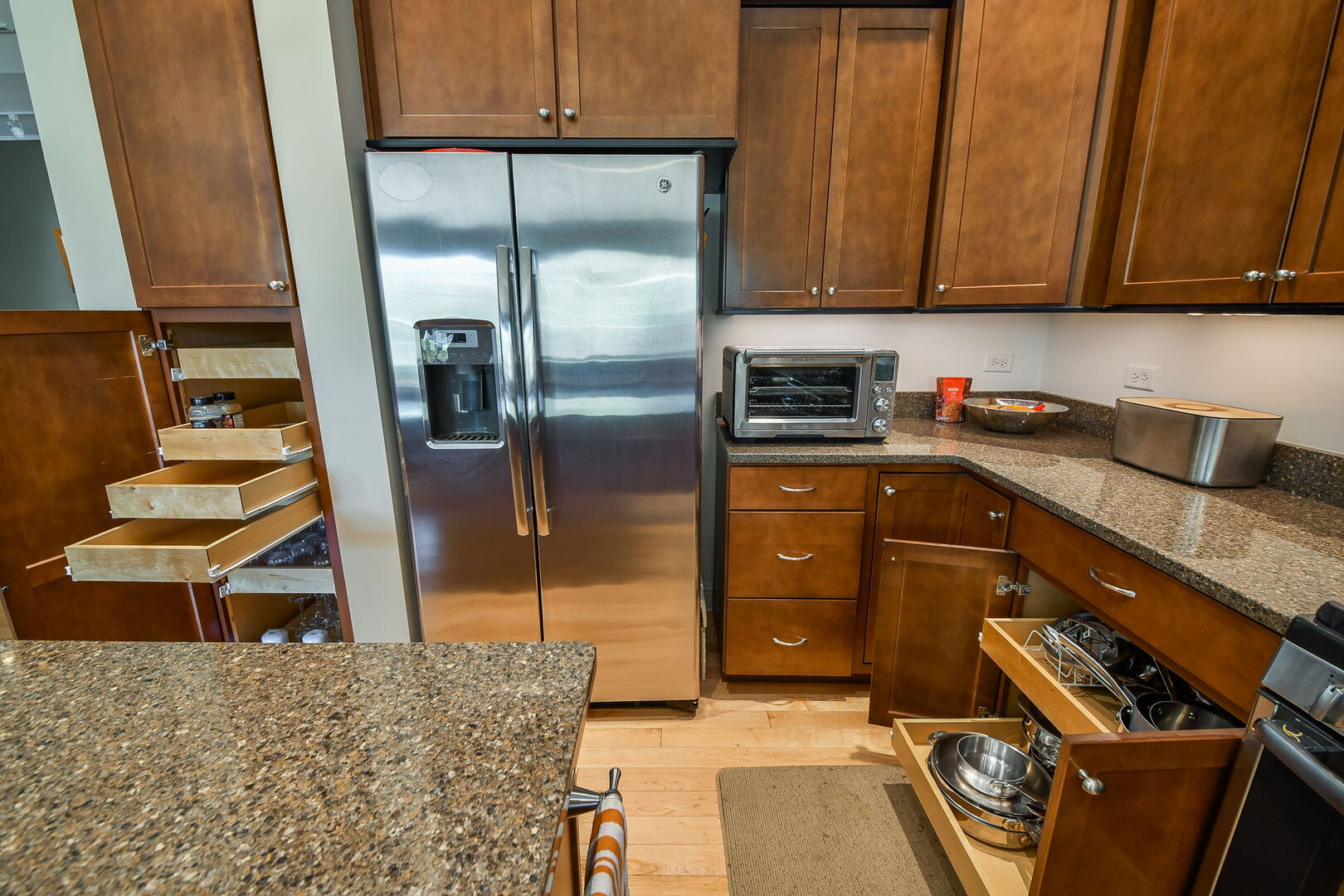 2612 Drexel Drive Property Photo 14