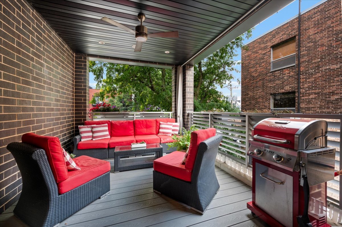 729 W Diversey Parkway 2 Property Photo 9