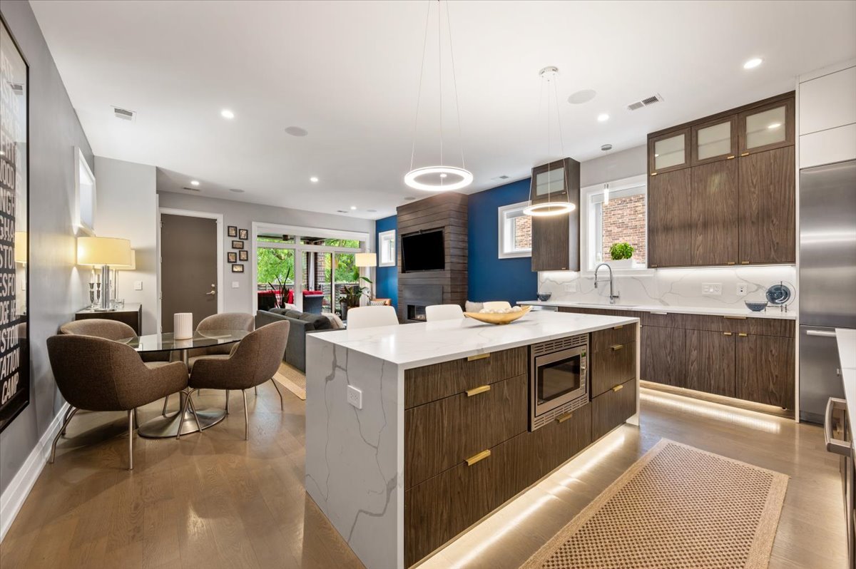 729 W Diversey Parkway 2 Property Photo 14