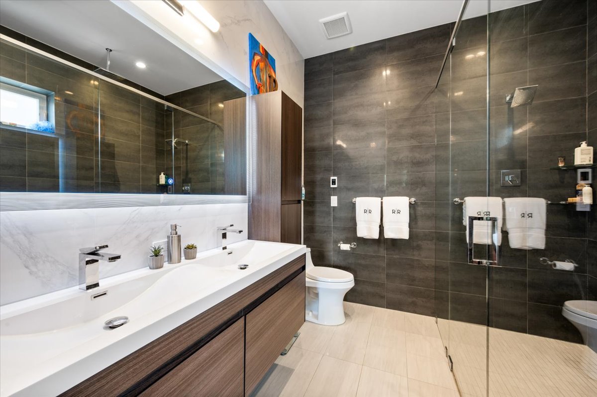 729 W Diversey Parkway 2 Property Photo 21