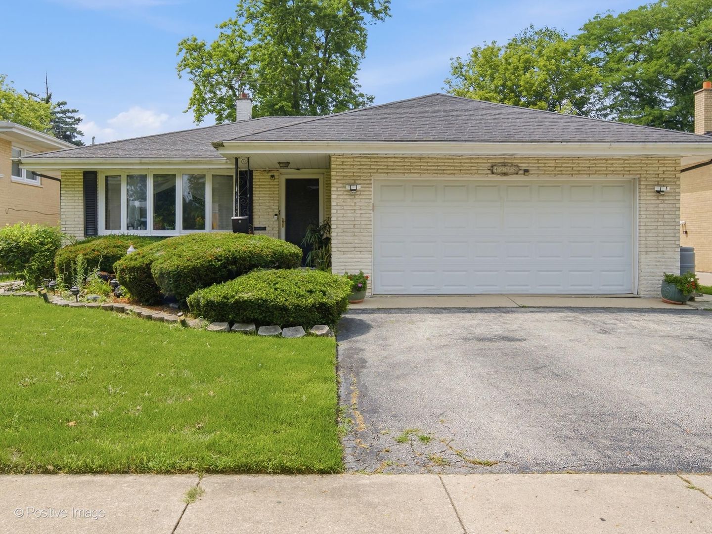 4308 Elm Avenue Property Photo 2