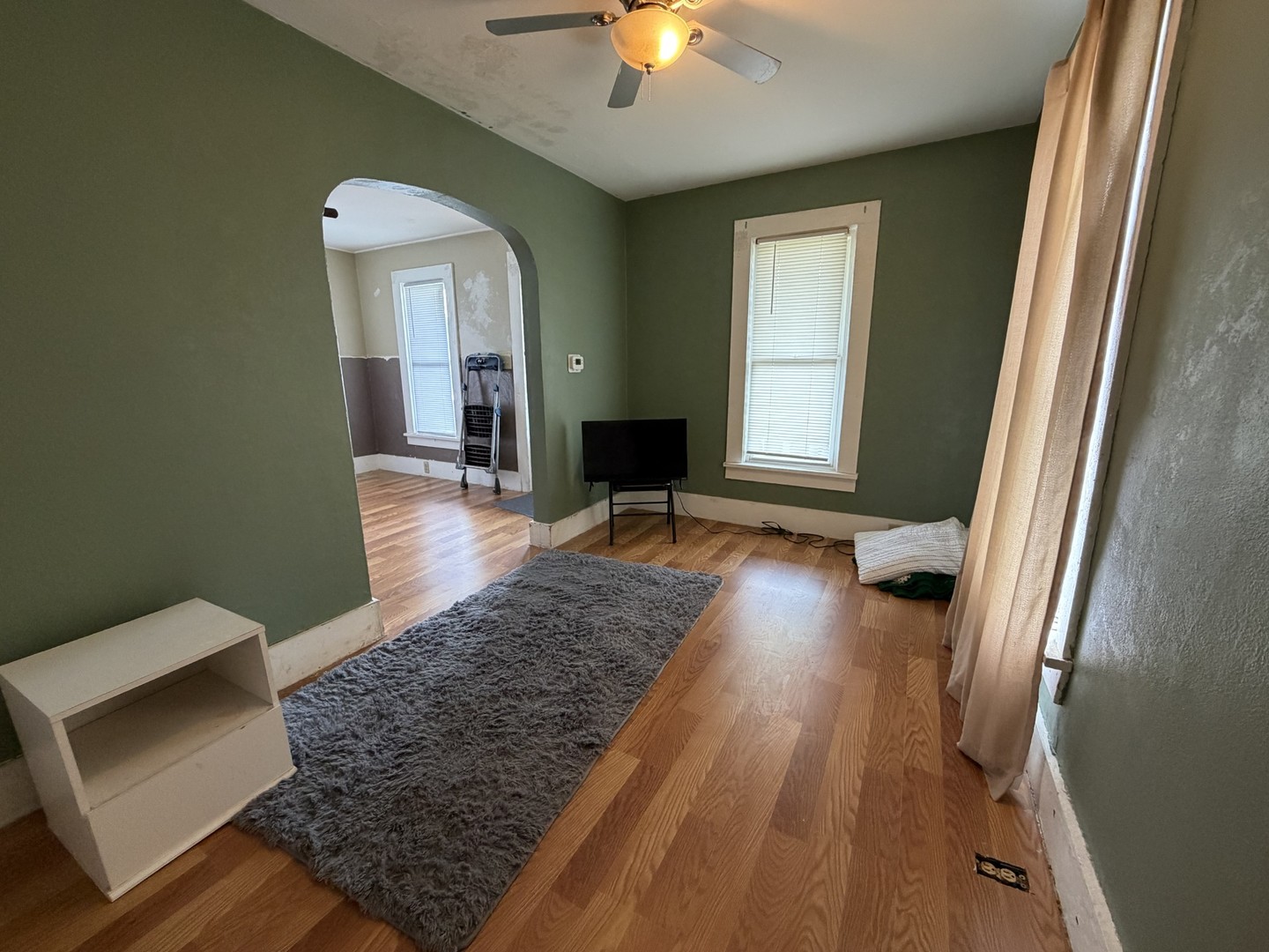 714 E 8th Street Property Photo 2