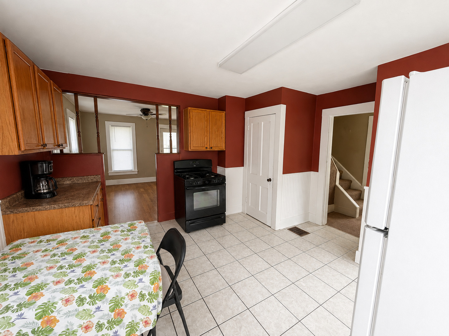 714 E 8th Street Property Photo 6