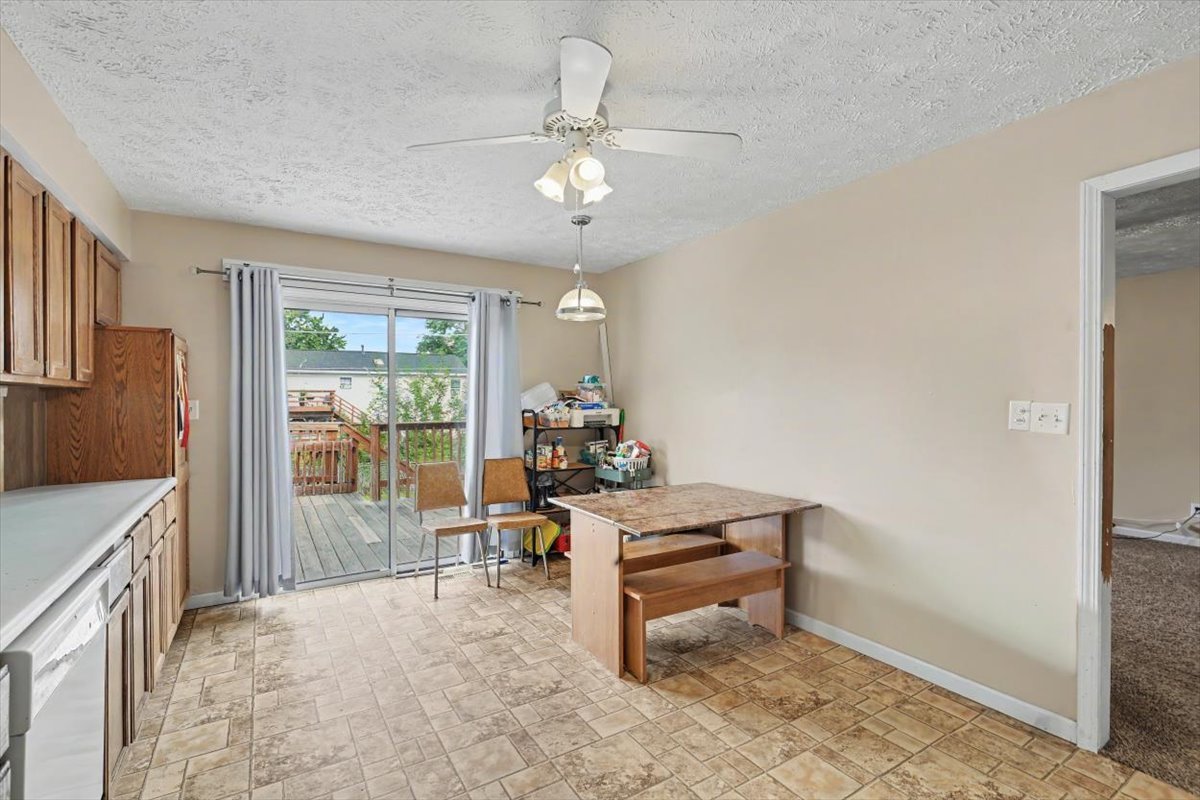 1300 N Motorola Drive Property Photo 13