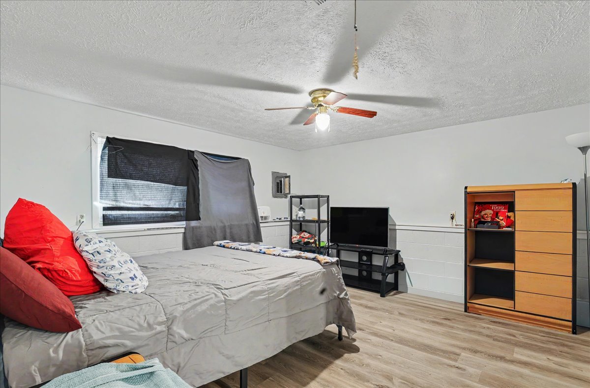1300 N Motorola Drive Property Photo 25