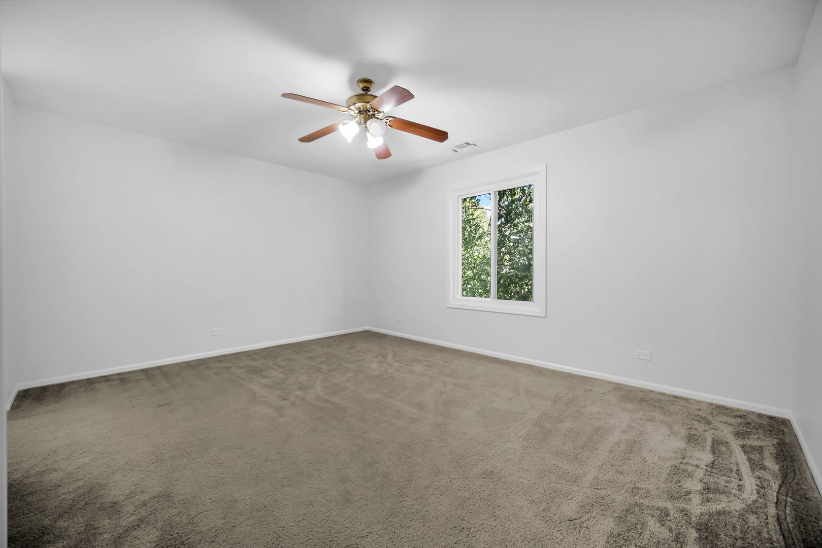 1037 Cottonwood Court 2bl Property Photo 17