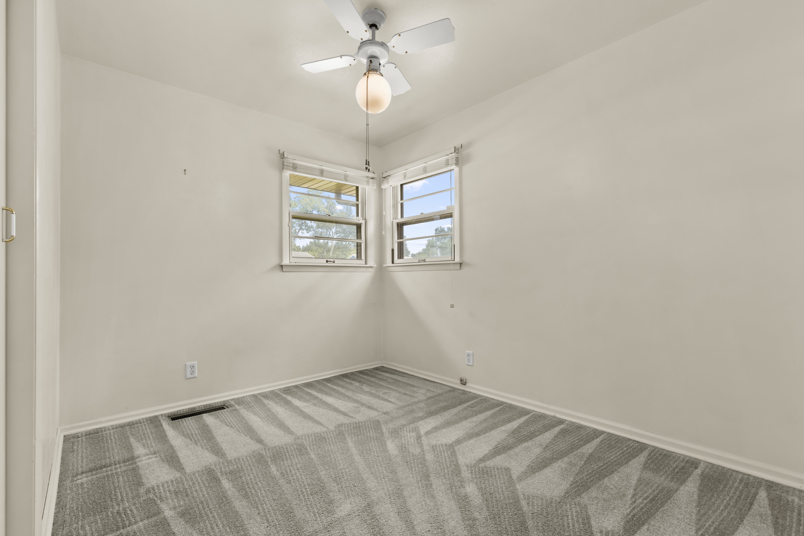 2013 Evans Avenue Property Photo 9
