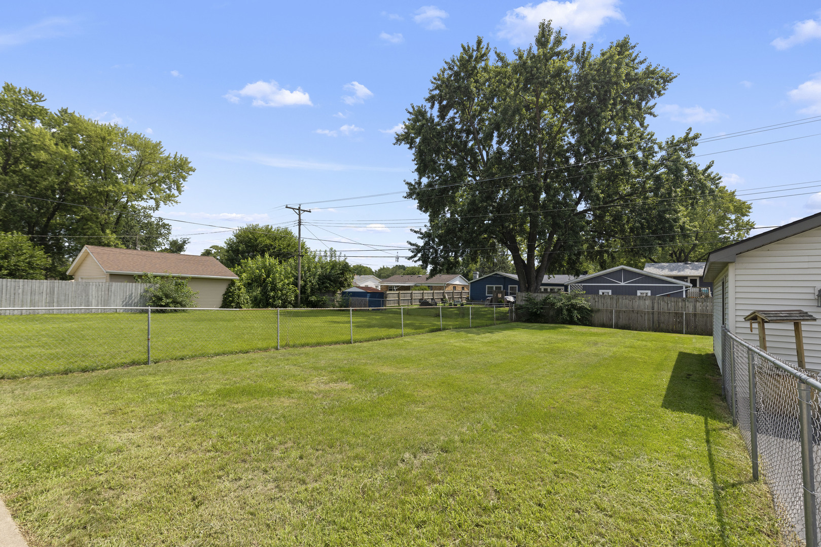 2013 Evans Avenue Property Photo 14