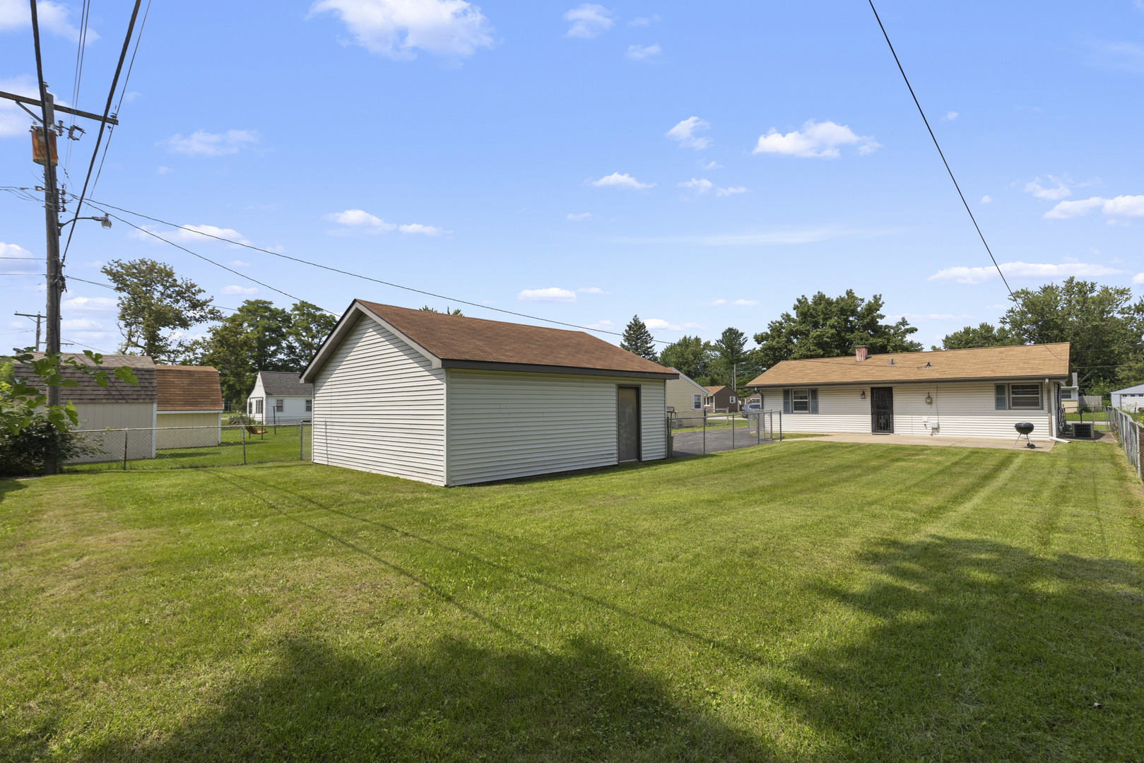 2013 Evans Avenue Property Photo 15