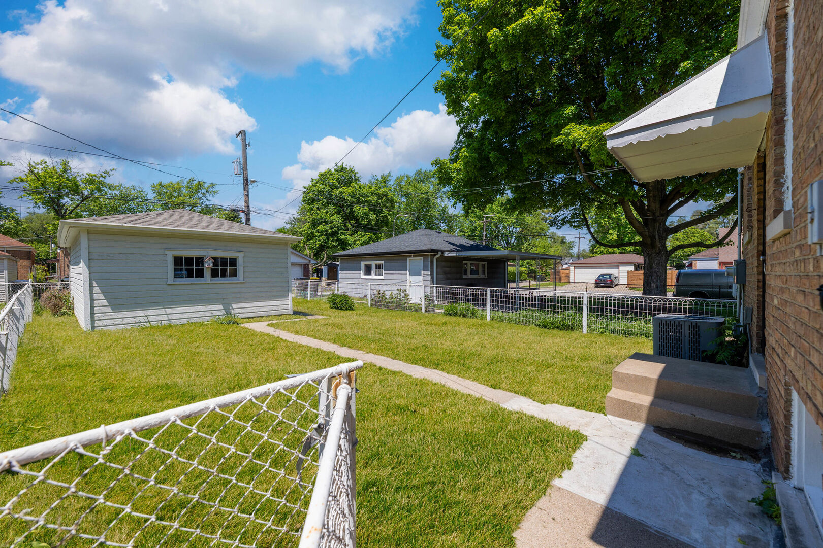 14202 S Dearborn Street Property Photo 11