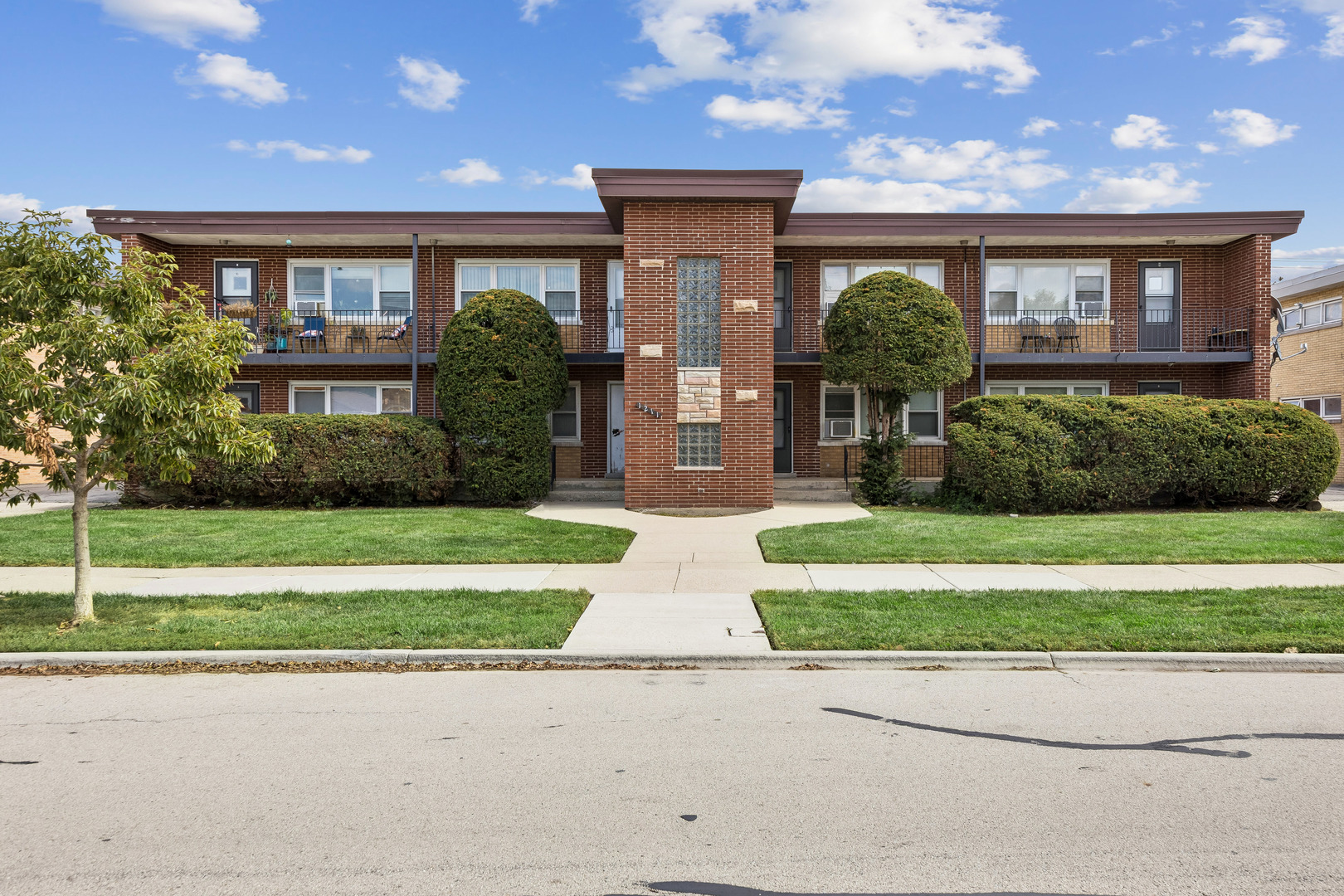 1211 Homestead Road C Property Photo 1