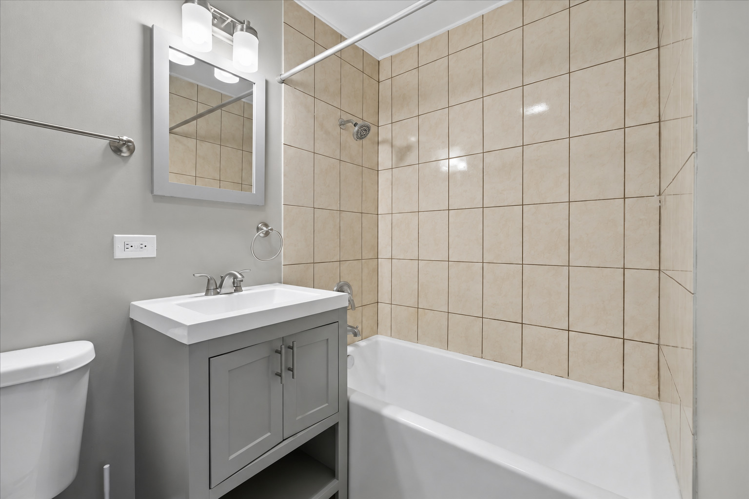 1211 Homestead Road C Property Photo 17