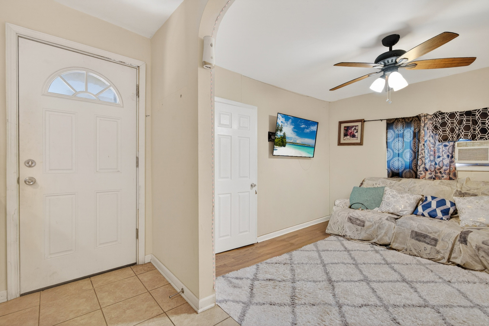 3512 W Belden Avenue Property Photo 9