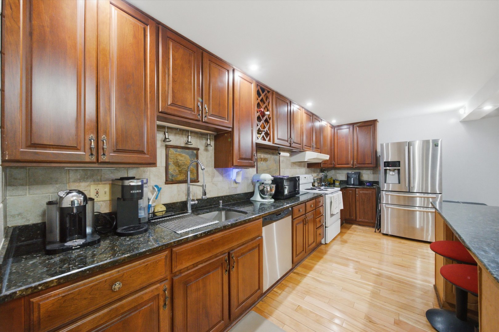 12737316 Property Photo 5