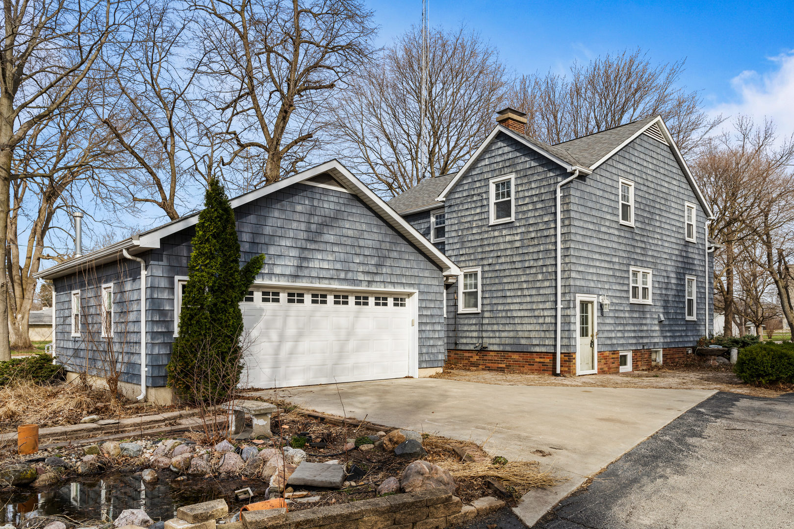 400 3rd Street Property Photo 7