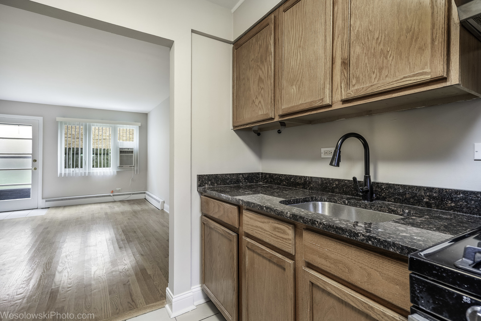 651 South Boulevard 3 Property Photo 10