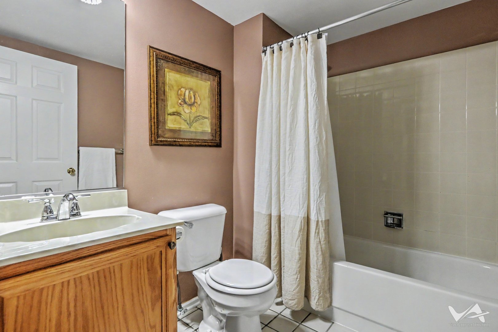 1628 Columbia Circle 1 Property Photo 22